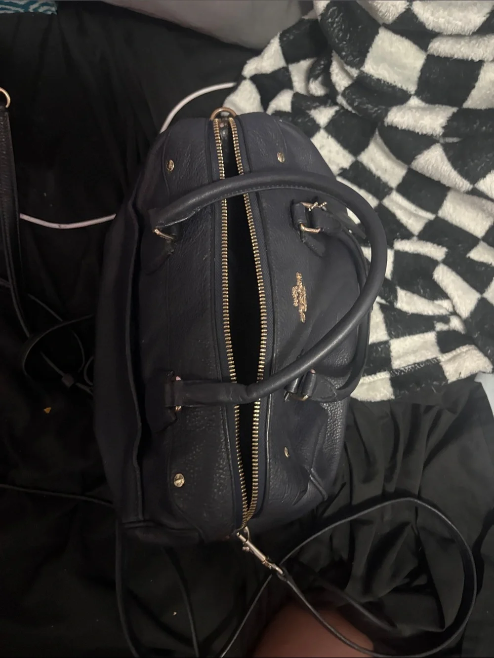 Coach compact pebbled